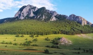 Cele mai bune pensiuni și cabane în zone montane din România