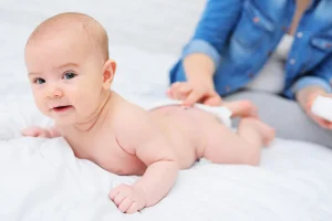 Dermatita de scutec și alte erupții cutanate la sugari