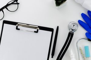 Cum alegi firma de medicina muncii potrivită în București criterii, prețuri și ce include un contract complet