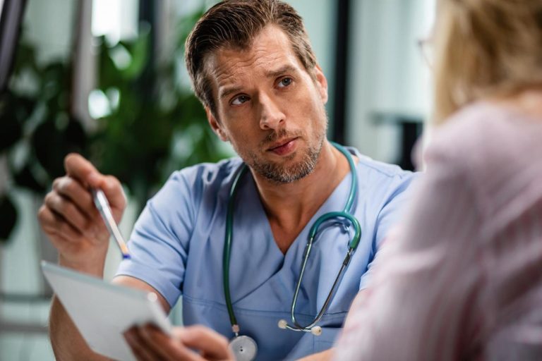 Ce trebuie să știi despre plicatura gastrică? 4 lucruri înainte de consultul cu chirurgul